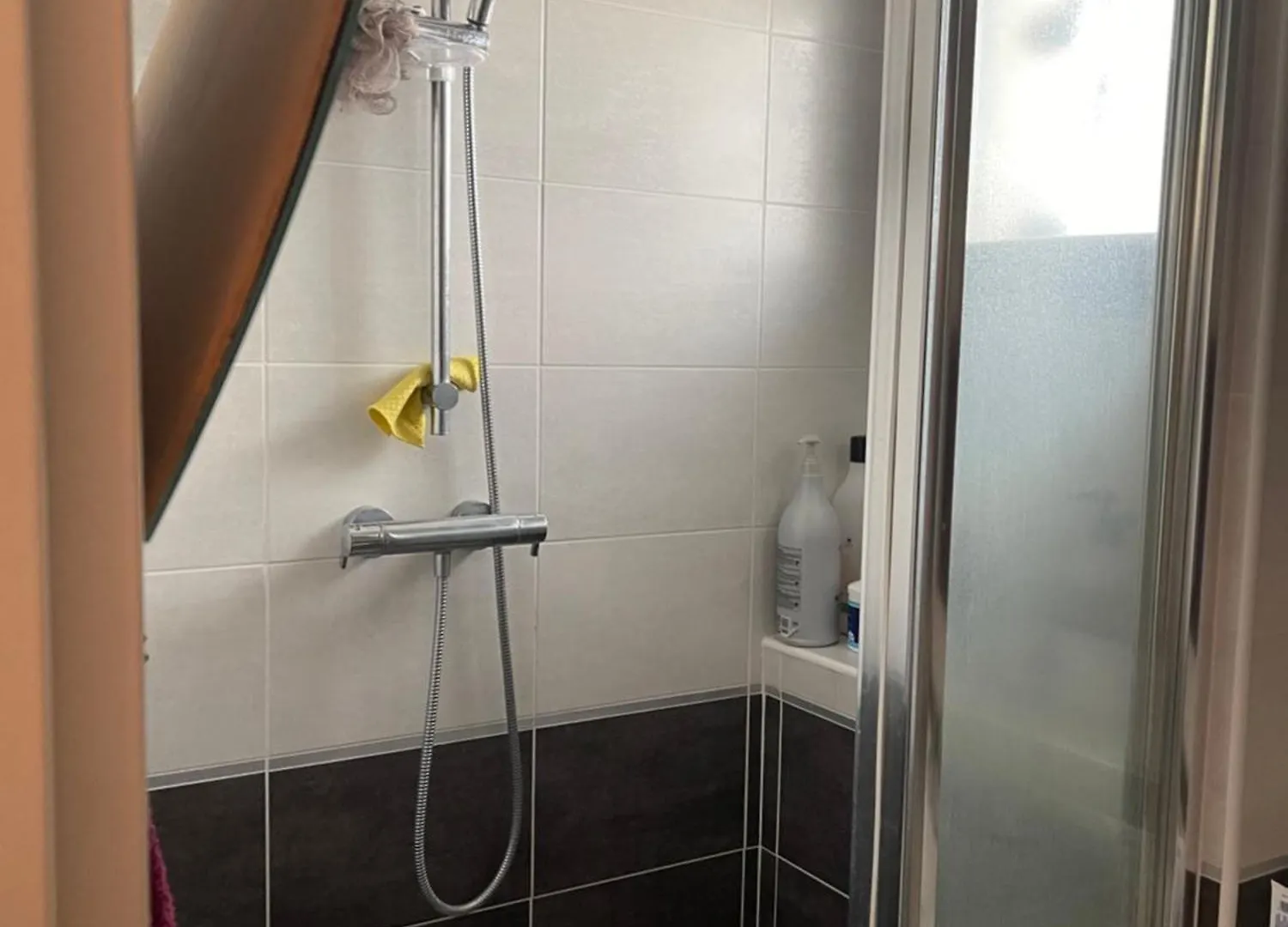Cerisier Apartment Segny Homestay